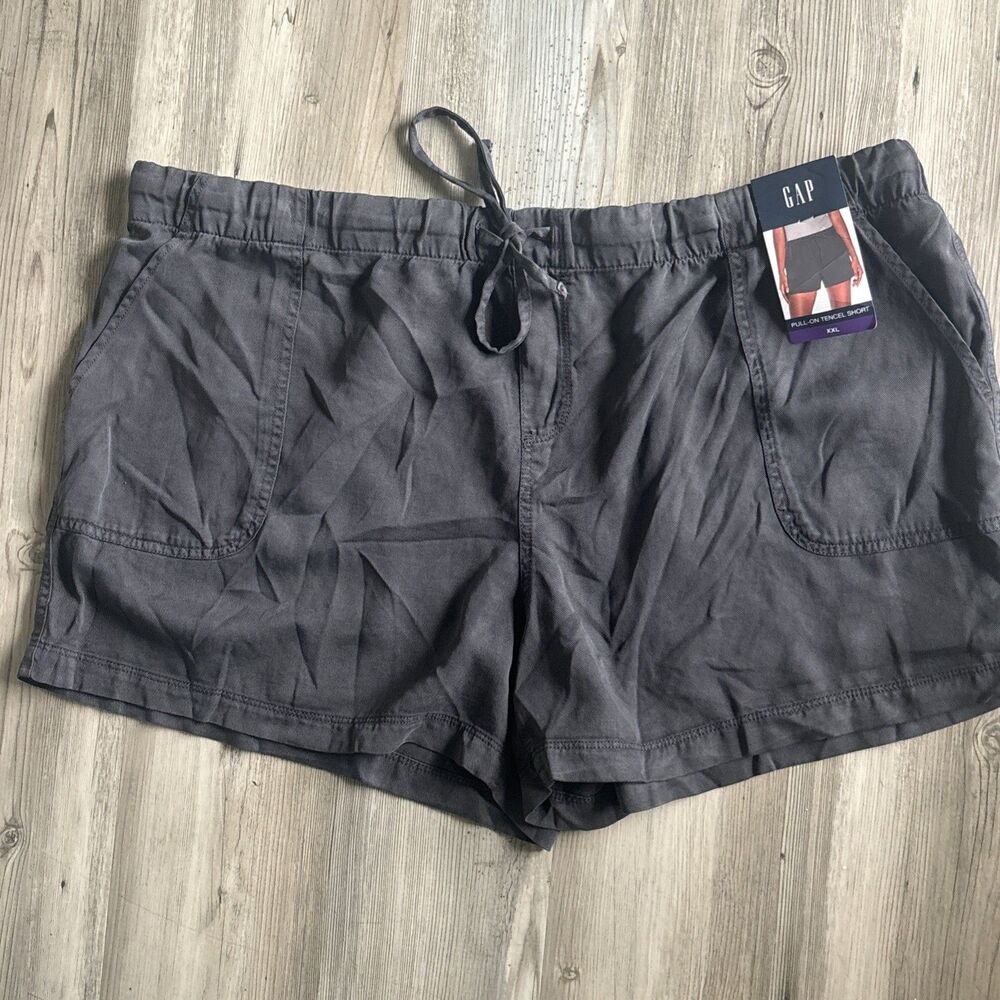 NWT GAP Gray 100% Tencel Shorts Pull On Draw String Preppy Boho Size XXL